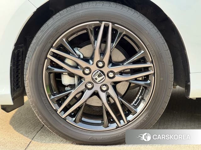 Honda Odyssey id 4274604 из Китая 25
