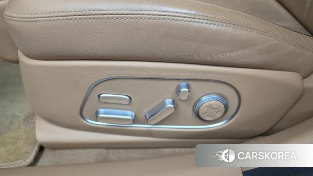 Genesis G90 (RS4) id 4773642 из Кореи 25