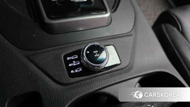 Ssangyong The New Rexton Sports Cannes id 4612592 из Кореи 25