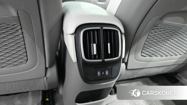Hyundai Ionic 6 id 4516817 из Кореи 25