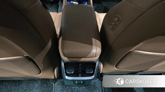 Hyundai Grandeur (GN7) id 4428154 из Кореи 25