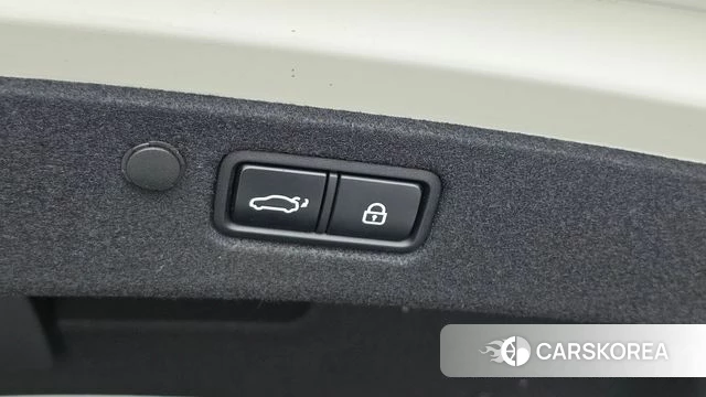 Hyundai The New Grandeur IG id 4618943 из Кореи 25