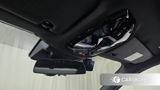 BMW 5 Series (G60) id 4200944 из Кореи 25