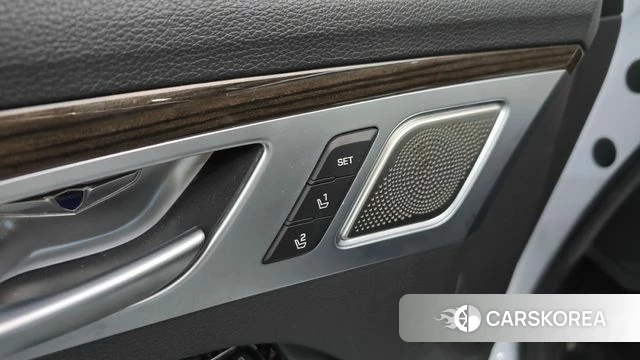 Genesis G80 id 4326100 из Кореи 25
