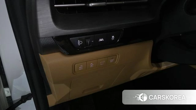 Kia Carnival 4th generation id 4268379 из Кореи 25