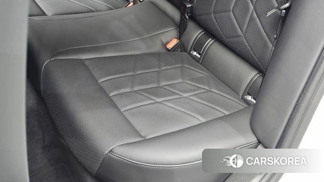 BMW 5 Series (G60) id 4380898 из Кореи 25