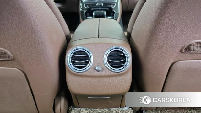 Mercedes-Benz E-Class W213 id 4508328 из Кореи 25