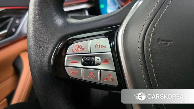 BMW 5 Series (G30) id 4675692 из Кореи 25