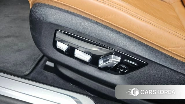 BMW 7 Series (G11) id 4585635 из Кореи 25