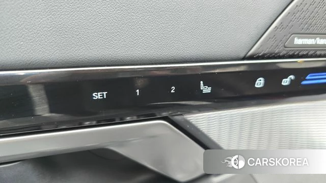BMW 5 Series (G60) id 4778487 из Кореи 25
