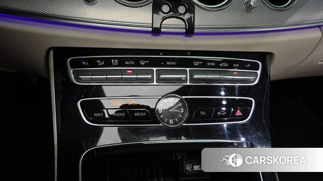 Mercedes-Benz E-Class W213 id 4632630 из Кореи 25