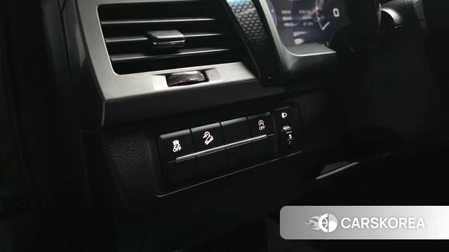 Ssangyong The New Rexton Sports Cannes id 4715944 из Кореи 25