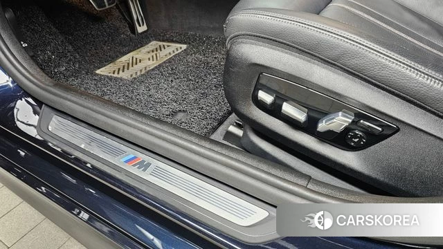 BMW 5 Series (G30) id 4475478 из Кореи 25