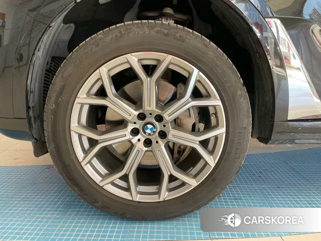 BMW X7 id 3857638 из Китая 25