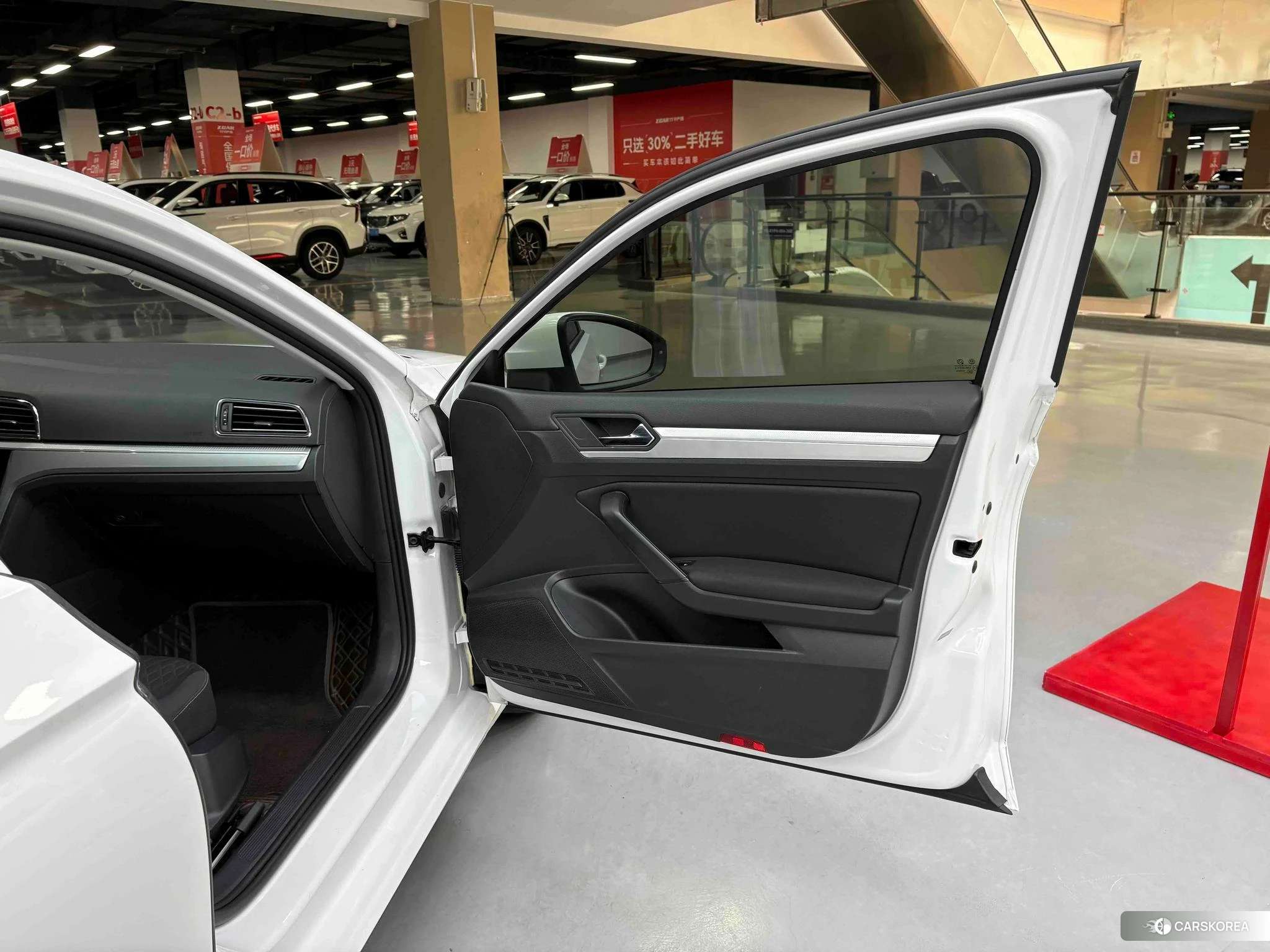 Volkswagen Lingdu id 4452274 из Китая 25