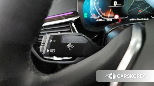 BMW 5 Series (G30) id 4779127 из Кореи 25