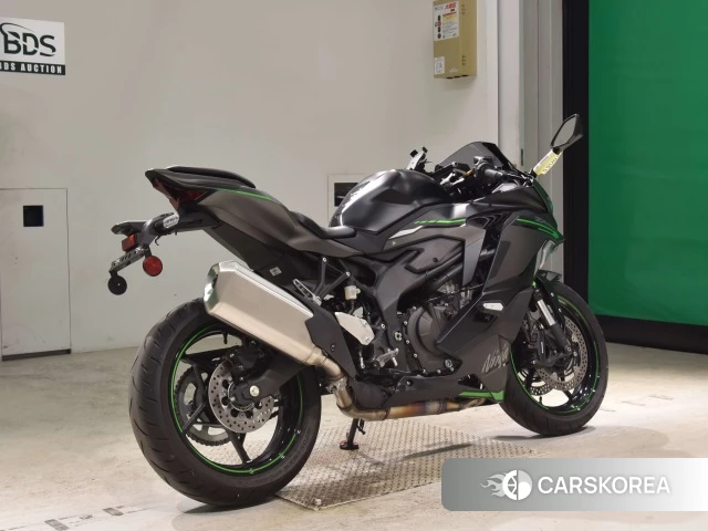Проданный Kawasaki ZX-4R SE id 4199727 из Японии, фото 8
