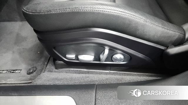 Porsche Panamera (971) id 4614684 из Кореи 25