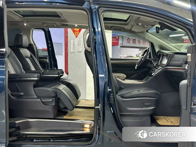 GAC Trumpchi Trumpchi M8 id 4208002 из Китая 25