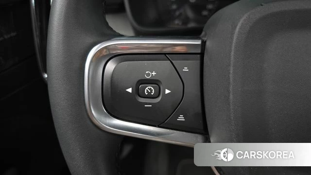 Volvo XC40 id 4401999 из Кореи 25