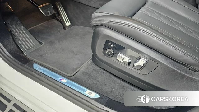 BMW X7 (G07) id 4862646 из Кореи 25