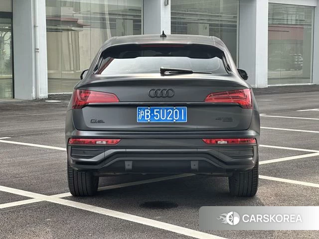 Audi Q5L Sportback id 4210846 из Китая 25