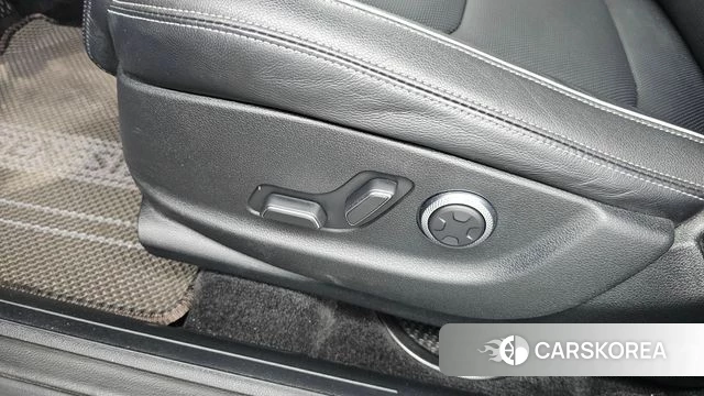 Genesis GV70 id 4636651 из Кореи 25