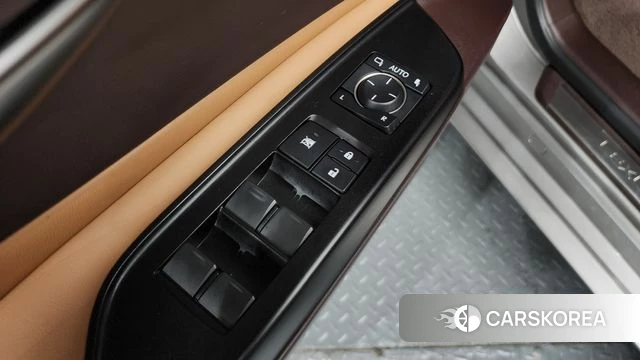 Lexus ES300h 7th generation id 4410934 из Кореи 25