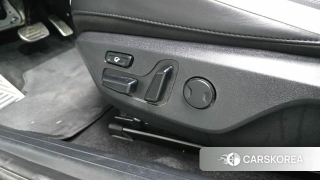 Kia EV6 id 4302615 из Кореи 25