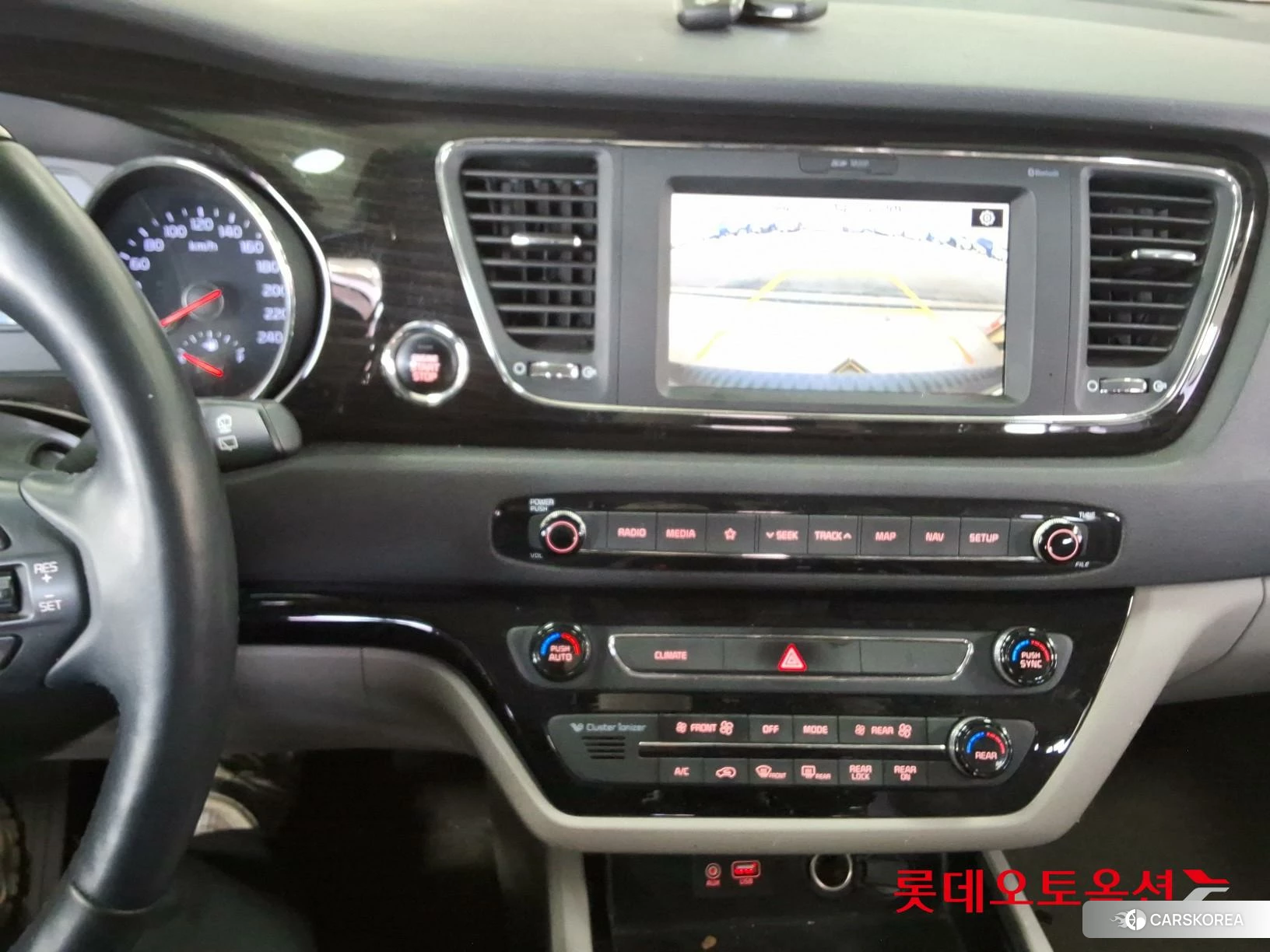 Kia Carnival id 3882130 из Кореи 25