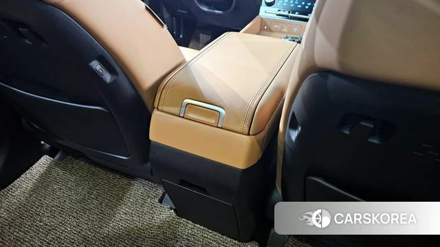 Hyundai Santa Fe (MX5) id 4201299 из Кореи 25