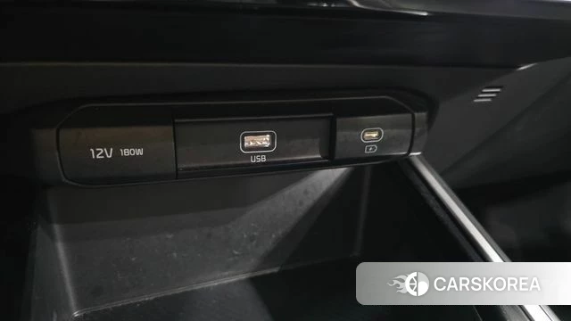 Kia Di Ol Nu Niro id 4854947 из Кореи 25