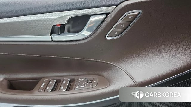 Hyundai The New Grandeur IG id 4203132 из Кореи 25