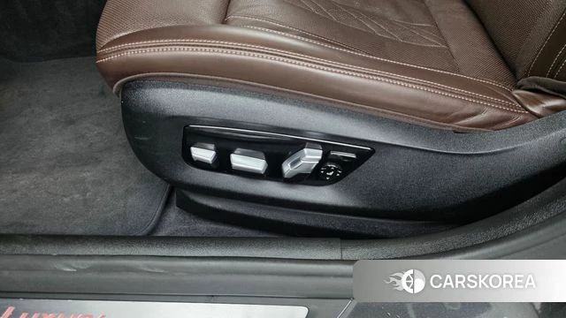 BMW 5 Series (G30) id 4377711 из Кореи 25