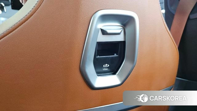 BMW 7 Series (G70) id 4634916 из Кореи 25