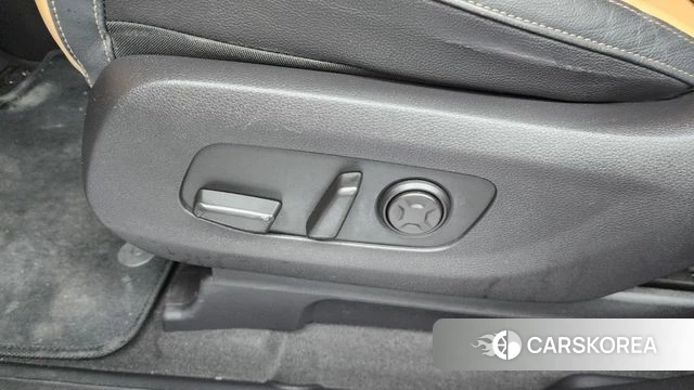 Kia Carnival 4th generation id 4433708 из Кореи 25