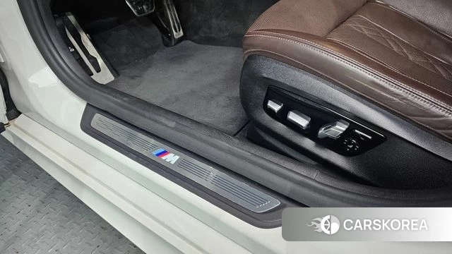BMW 5 Series (G30) id 4781195 из Кореи 25