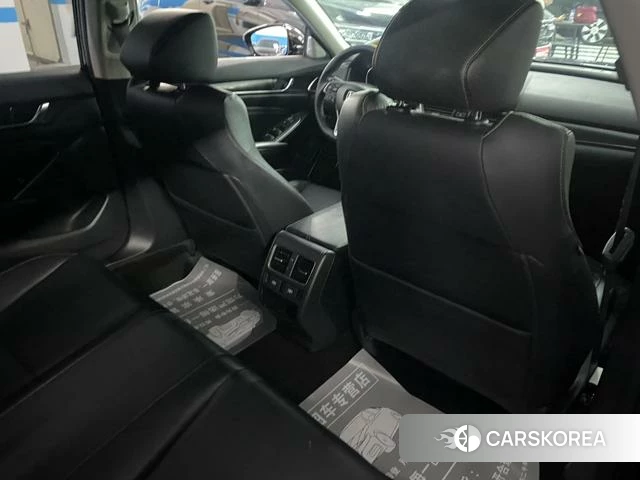Honda Accord id 4367547 из Китая 25