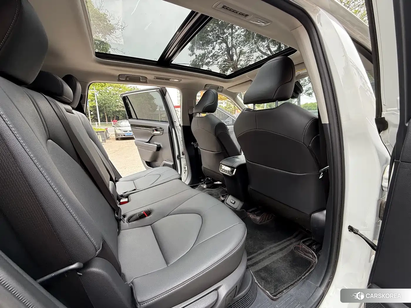 Toyota Highlander id 4629691 из Китая 25