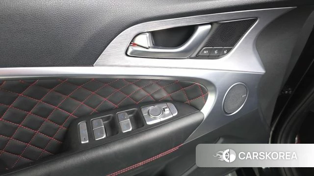 Genesis G70 id 4447100 из Кореи 25