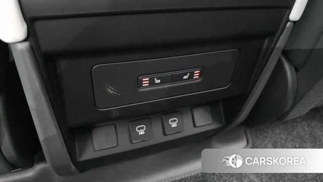Land Rover Defender (L663) id 4644862 из Кореи 25