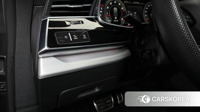 Audi Q8 (4M) id 4746059 из Кореи 25