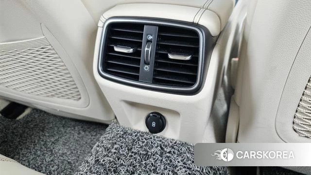 Genesis G70 id 4356804 из Кореи 25