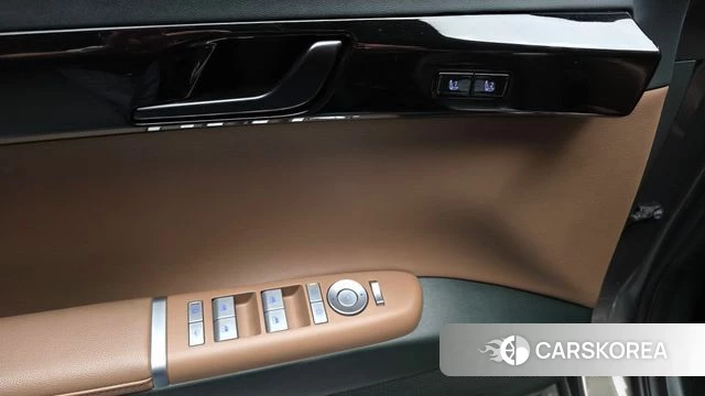 Hyundai Grandeur Hybrid (GN7) id 4928621 из Кореи 25