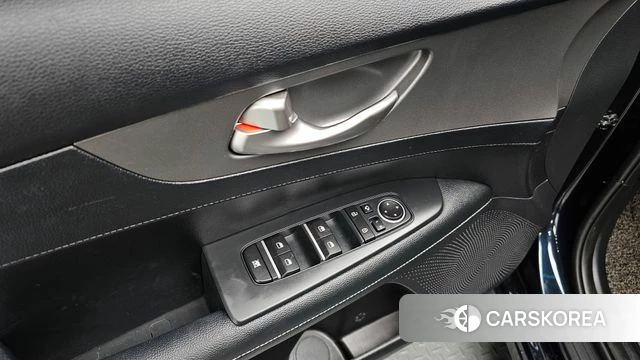 Kia Come New K3 id 4625950 из Кореи 25