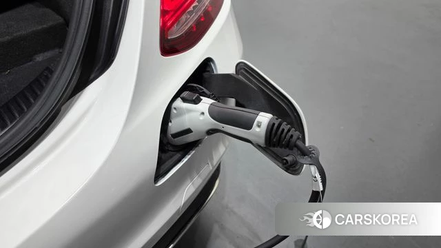 Mercedes-Benz C-Class W205 id 4751213 из Кореи 25