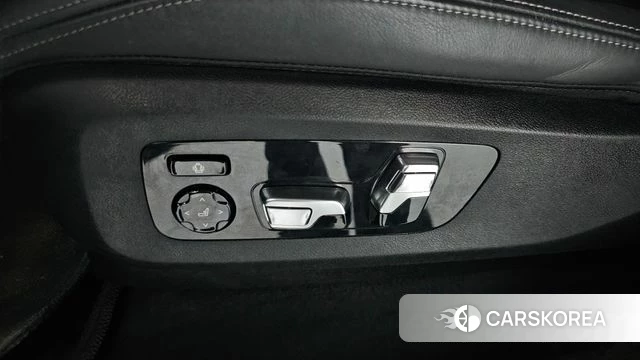 BMW X6 (G06) id 4441907 из Кореи 25