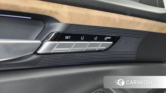Genesis G90 id 4573460 из Кореи 25