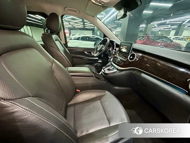 Mercedes-Benz V-class id 3890720 из Китая 24
