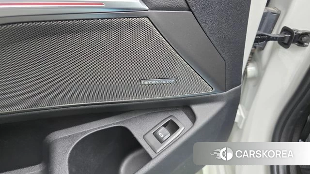BMW 3 Series (G20) id 4310101 из Кореи 25
